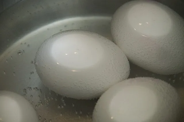 hvordan fryse kokte egg