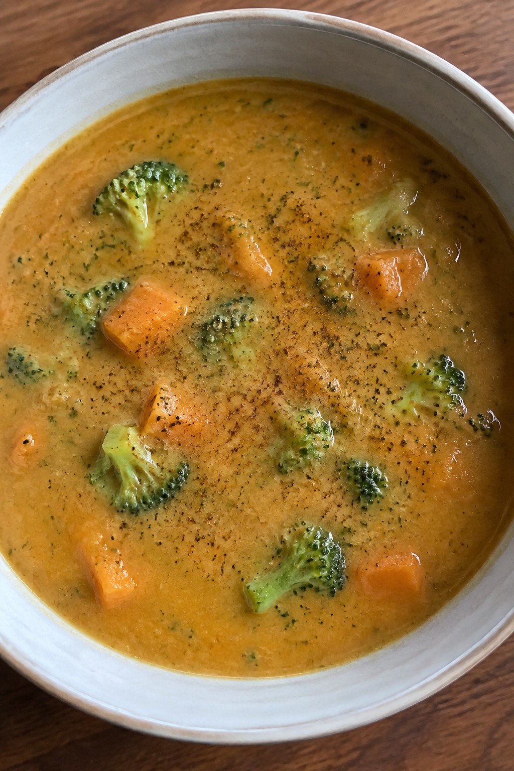 Sweet Potato Broccoli Soup with Nutmeg