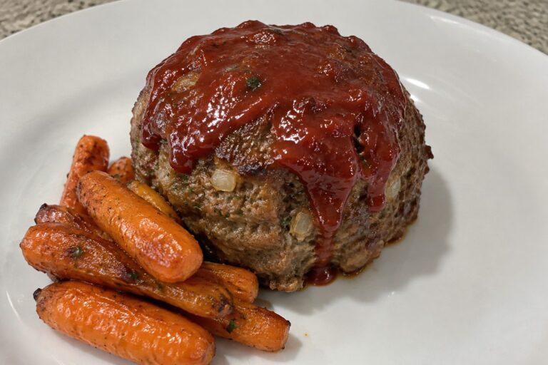13 Convenient Sheet Pan Mini Meatloaf Recipes for Easy Family Dinners 13 Convenient Sheet Pan Mini Meatloaf Recipes for Easy Family Dinners
